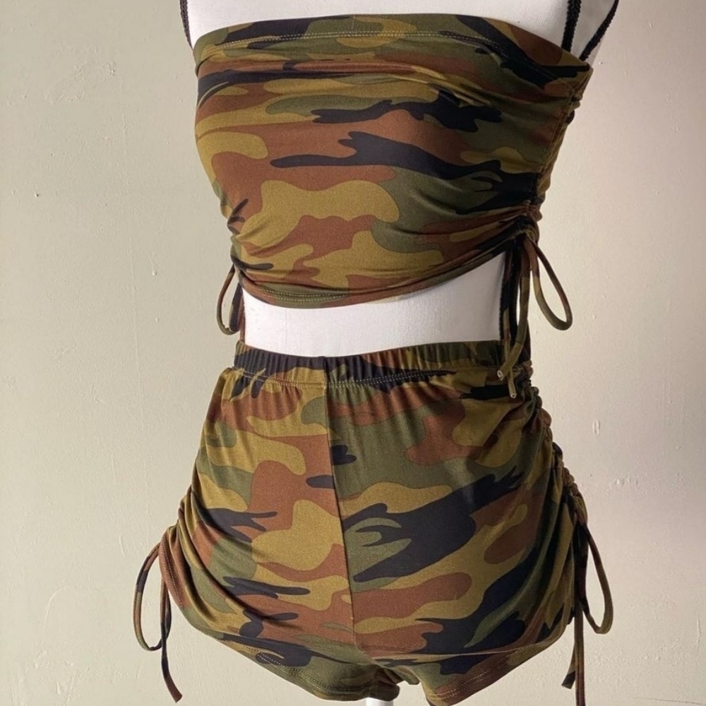 Camouflage shorts set